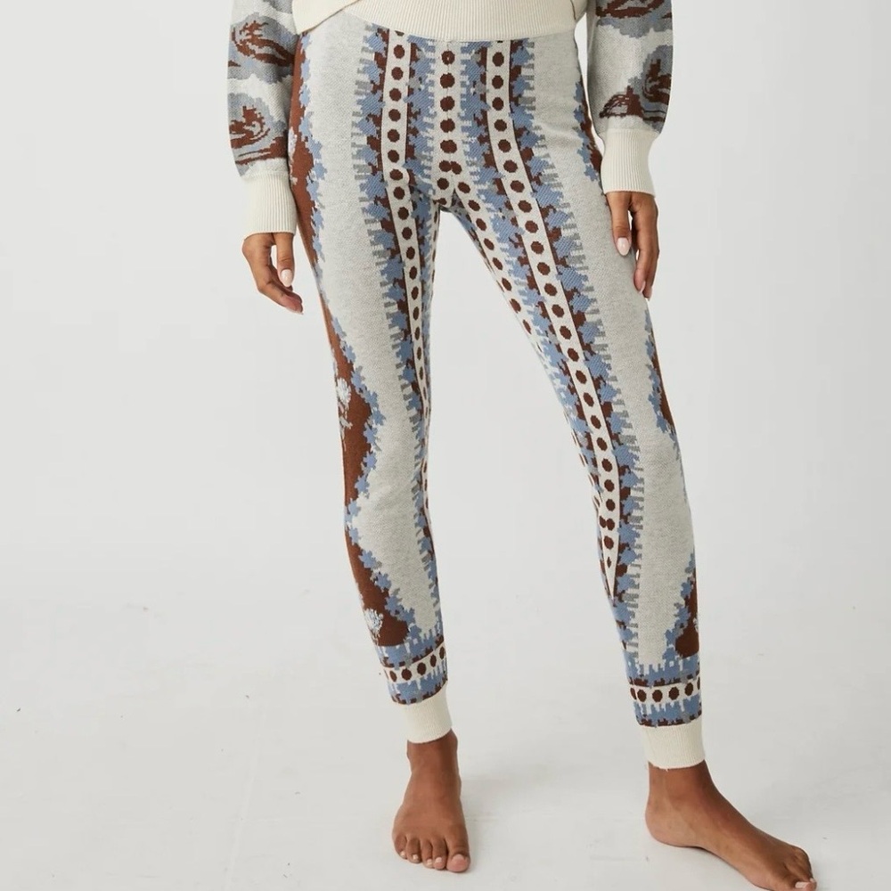 Free People Pants Boho Lounge Cream Blue Brown Knit Stretch Size Medium - Picture 2 of 6